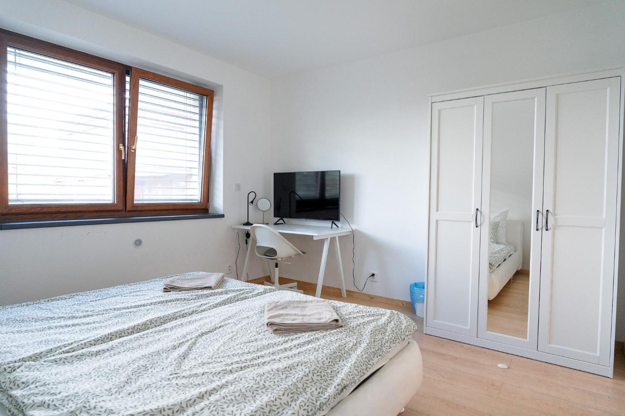 براغ The Dante Villa Apartments المظهر الخارجي الصورة