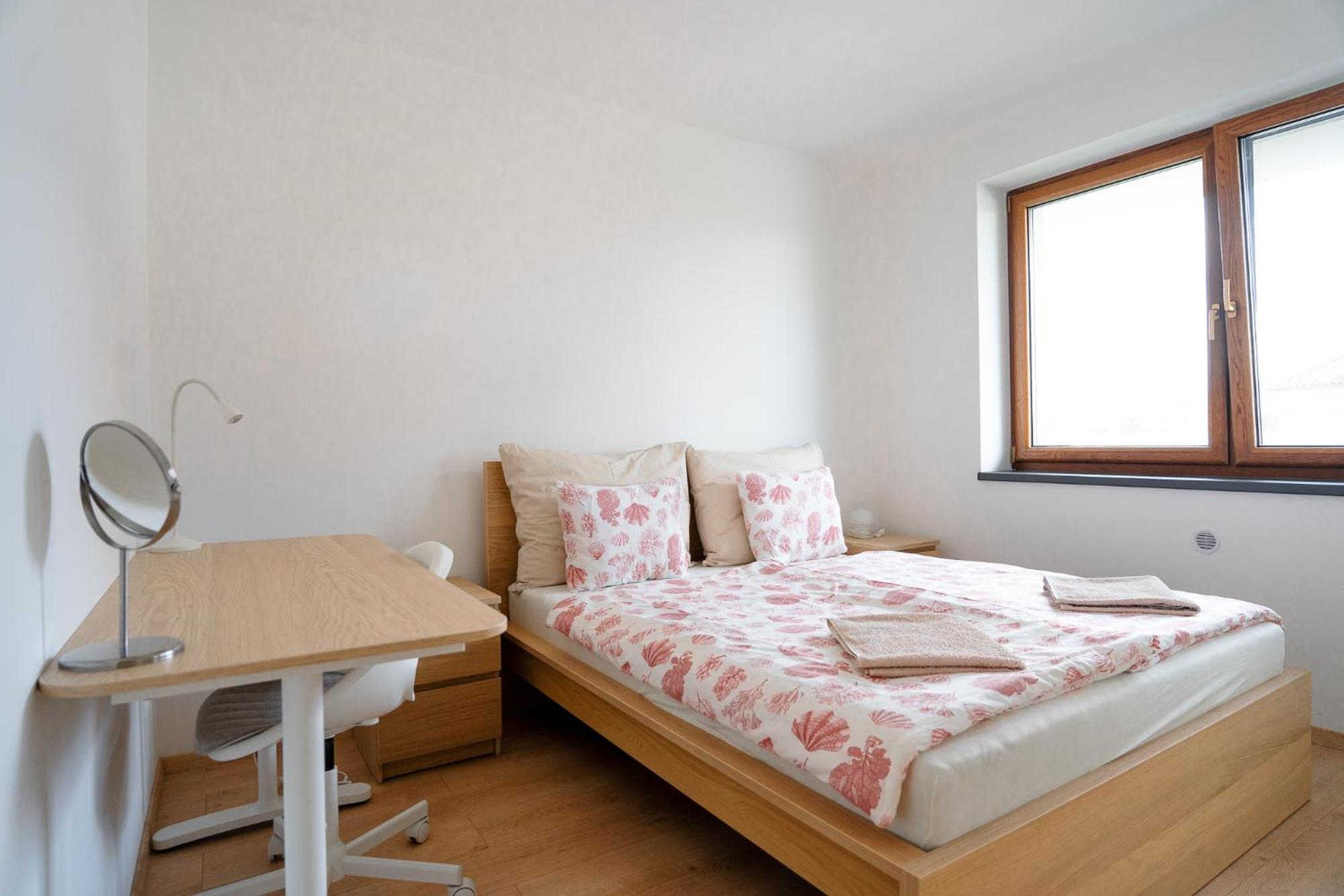 براغ The Dante Villa Apartments المظهر الخارجي الصورة